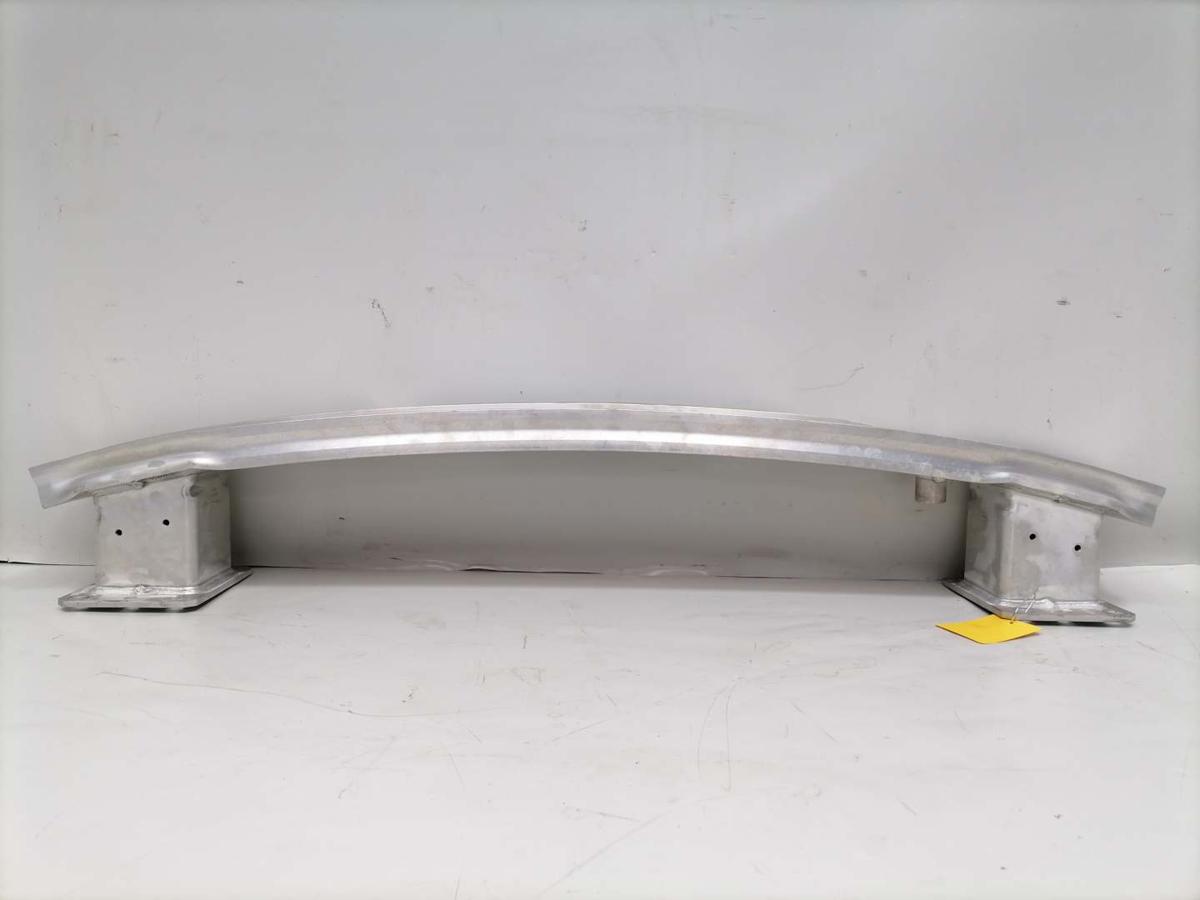 Audi A8 D5 F8 original Tr&auml;ger versterkung Sto&szlig;stange Stossf&auml;nger hinten Bj.2018